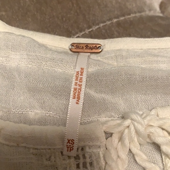 Free People off white tunic style top, lace, embr - Picture 8 of 11